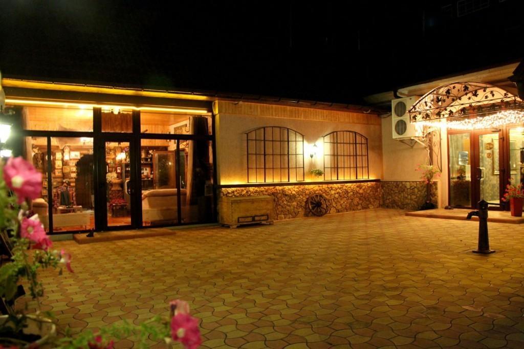Hotel Style BESSARABIA Kiliya Exterior foto